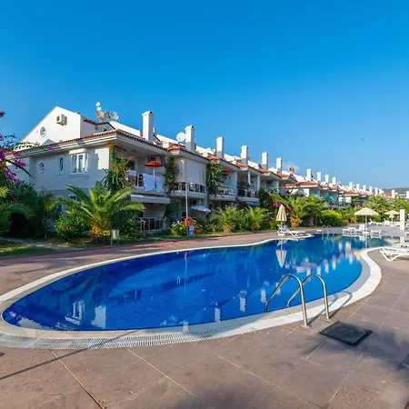 شقة فندقية Sunset Club فتحية